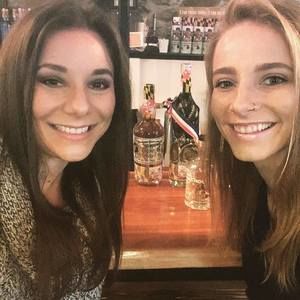 Meet your Posher, Jenn